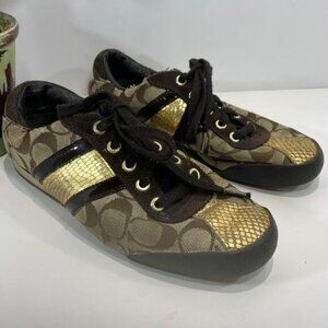 COACH Tennis Shoe Sneakers Gold Brown Logo Preppy Classic Meagan Size 8M